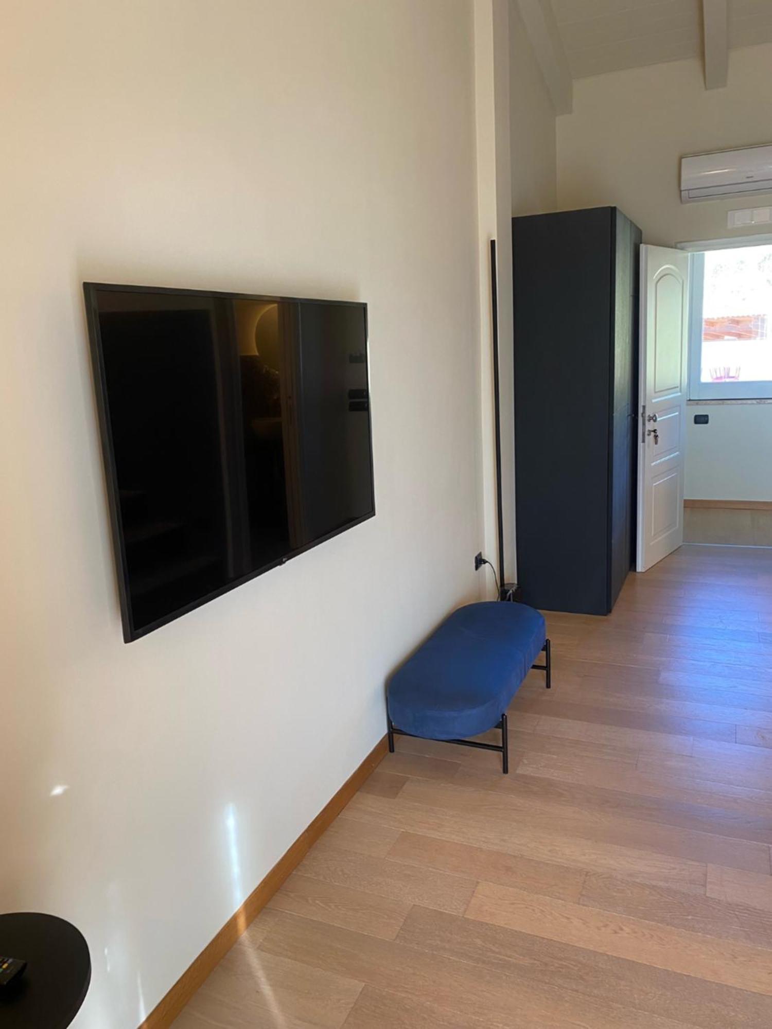 Terra Di Vento Bed & Breakfast Montecorvino Pugliano Екстериор снимка