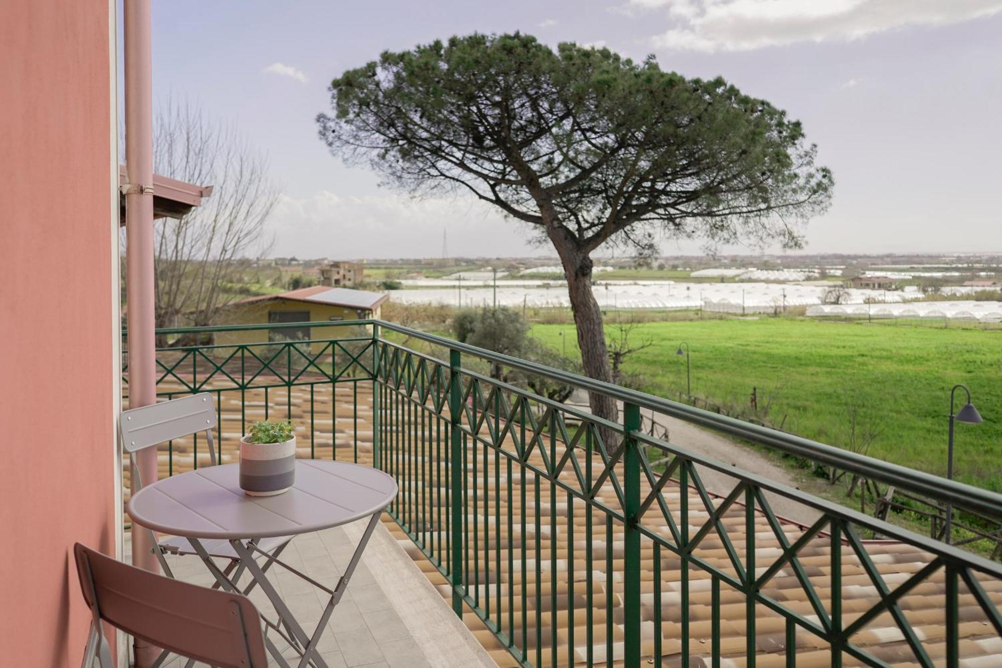 Terra Di Vento Bed & Breakfast Montecorvino Pugliano Екстериор снимка